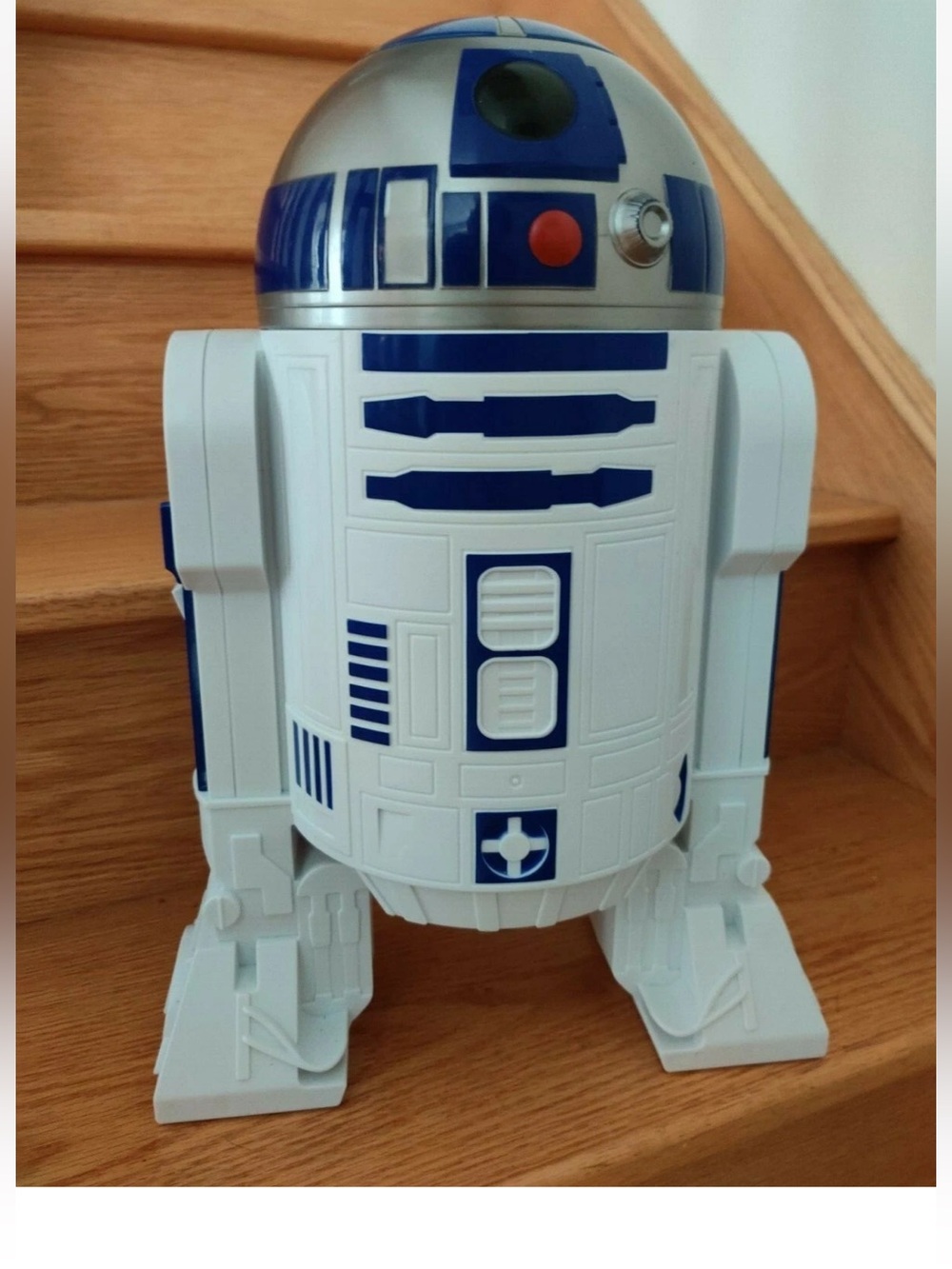 LIMITED EDITION* STAR WARS The Rise of Skywalker R2-D2 POPCORN BUCKET + SIPPER